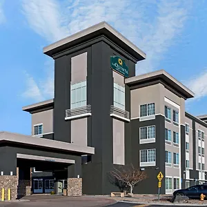 La Quinta By Wyndham Gateway Park Hotel DEN
